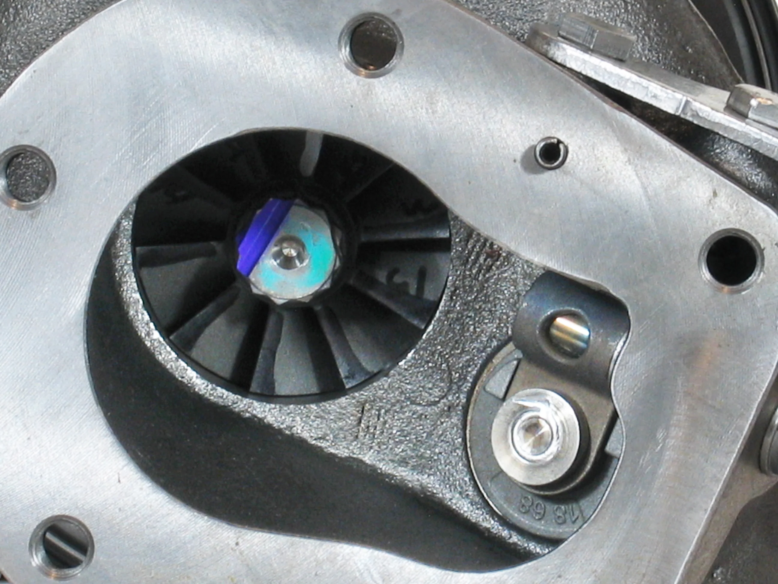 NEW OEM BorgWarner B2XG Turbo International Truck MaxxForce 13 I783 12709880008 - Image 3