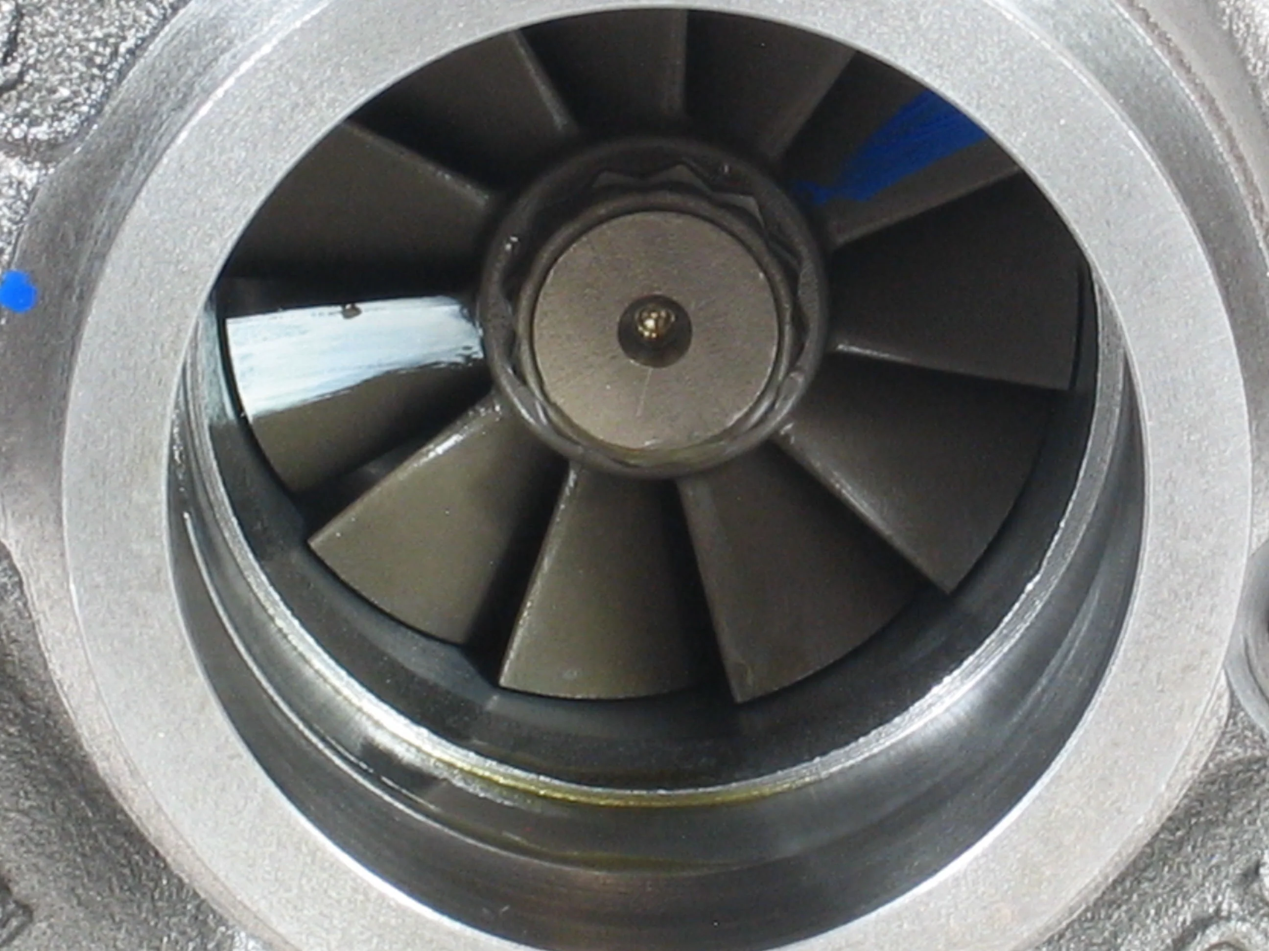 NEW OEM Holset HX35W Turbo Cummins B160 6BTA160 4045184 4045877 - Image 3