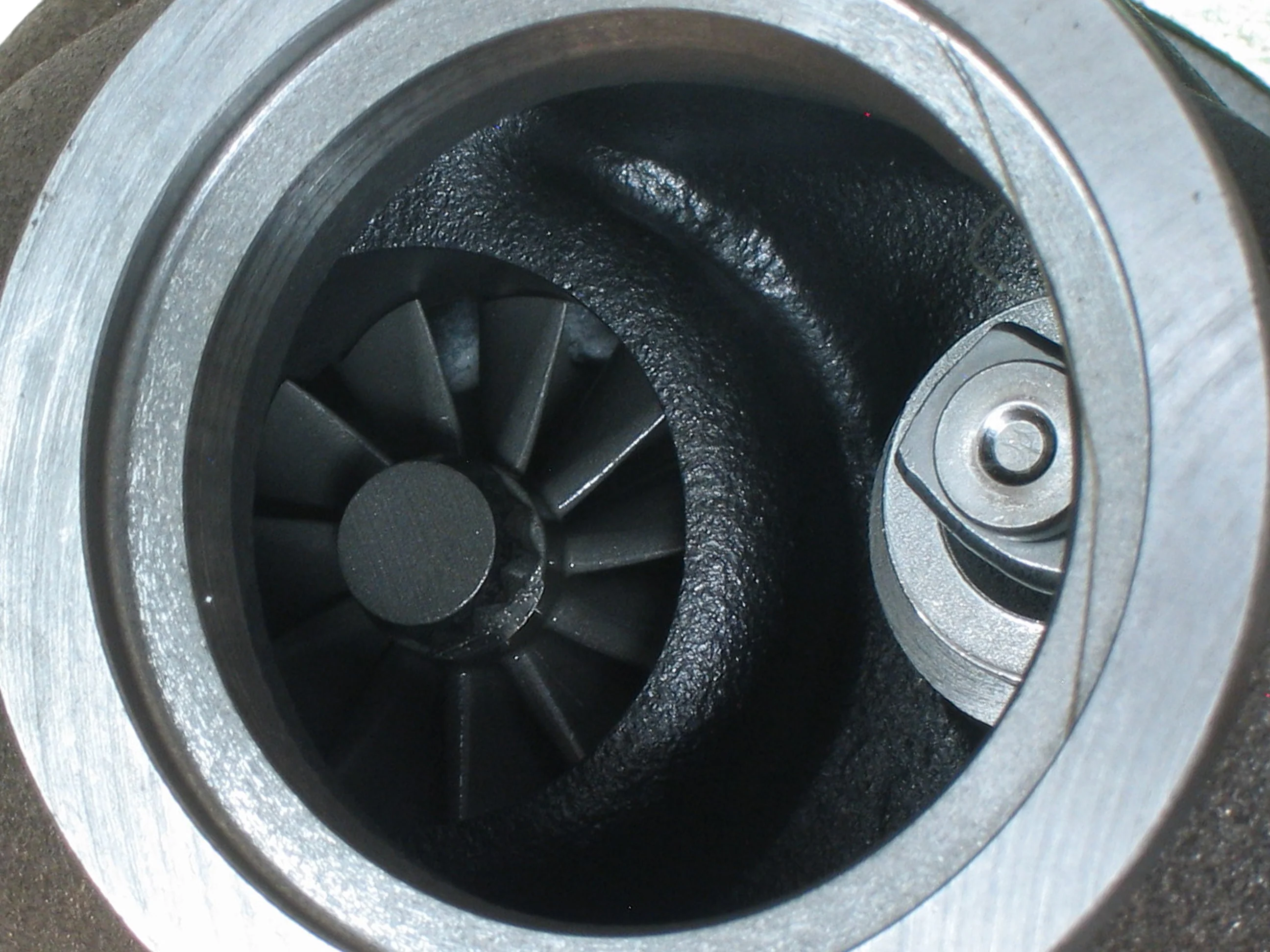 NEW OEM BorgWarner K03 Turbo Iveco Industrial Off-Highway F5C 3.4L 53039880514 - Image 4