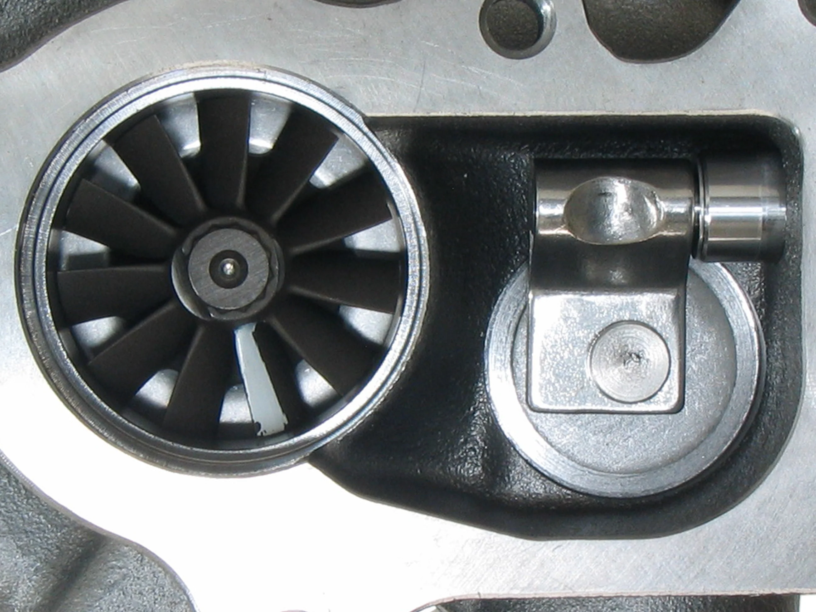 NEW OEM Holset HE200WG Turbo Off-Highway Cummins QSB 4.5L Diesel 5453714 5453713 - Image 4