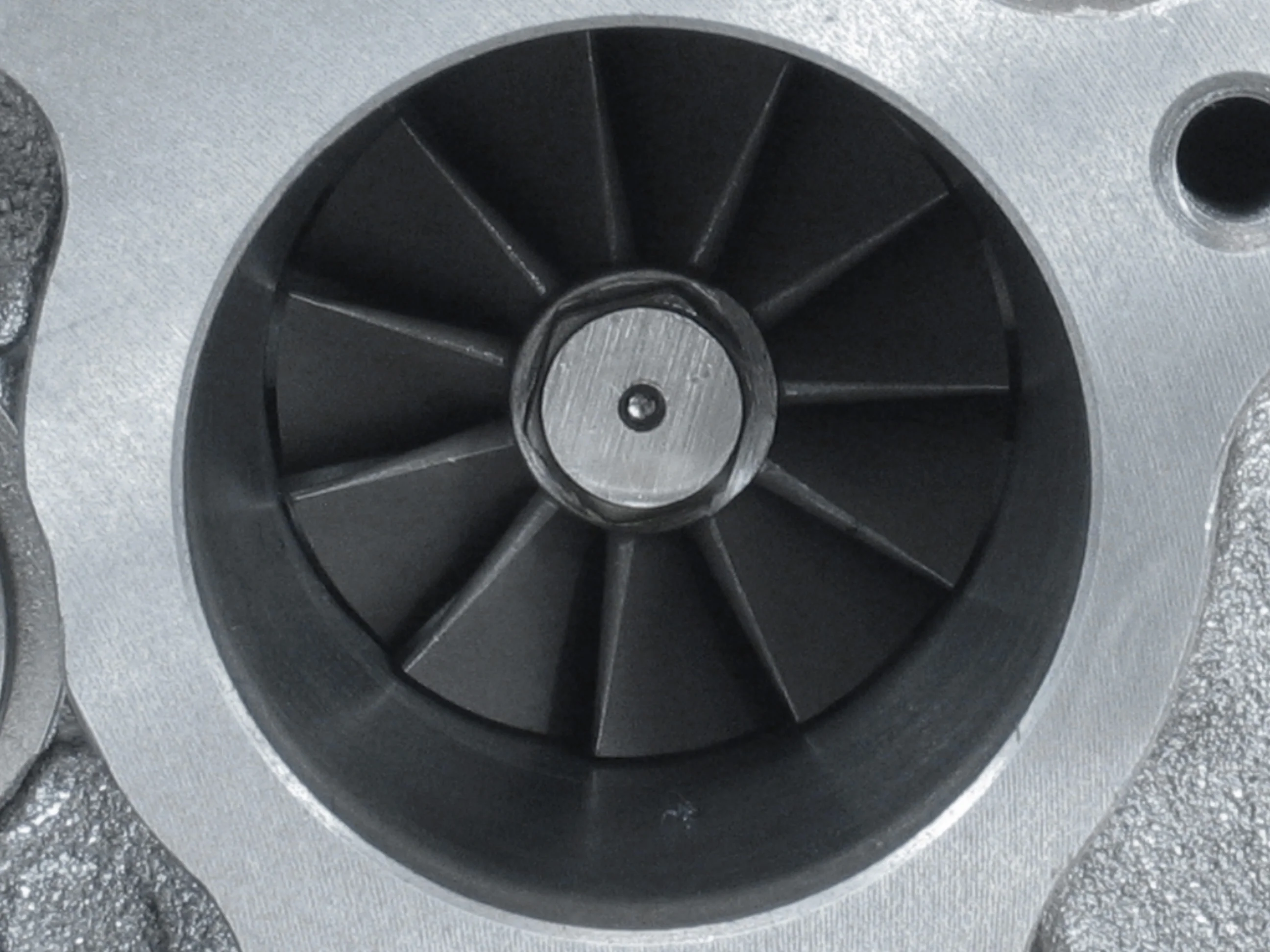 NEW TB2568 Turbo Isuzu Truck NPR NQR NKR 4DB2 4BD2-TC 3.9L Diesel 466409-5002 - Image 3